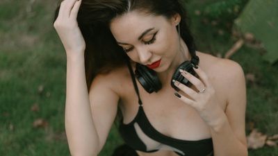 Ragazza gotica: cosa significa veramente questo stile di vita?