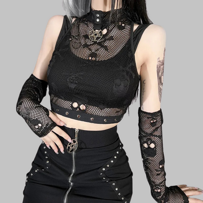 Top gotico nero in rete con stampa teschio e maniche a rete