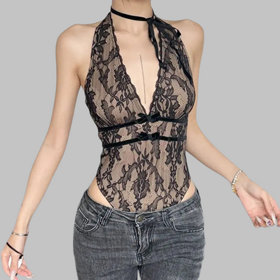 Top gotycki amerykański in pizzo nero