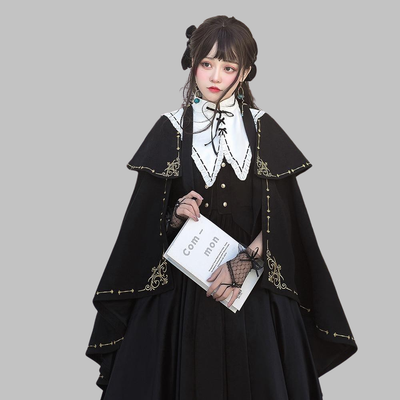 Mantella stile gotico