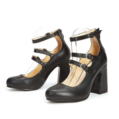 Scarpe estive gotiche